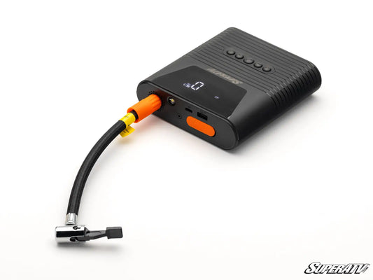 <tc>Akumuliatoriaus starteris (Jump Starter) su Oro Kompresoriumi</tc>