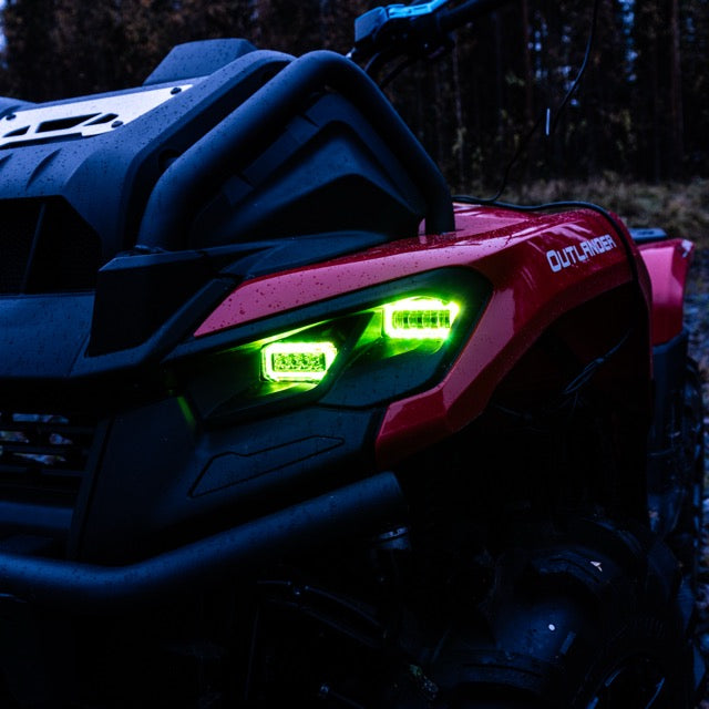 Phare longue portée (Neutrino Single Light) pour CAN-AM OUTLANDER 2023-2025 (1 unité) & RENEGADE/MAVERICK R 2024-2025/CANYON 2025/SPYDER F3 2025