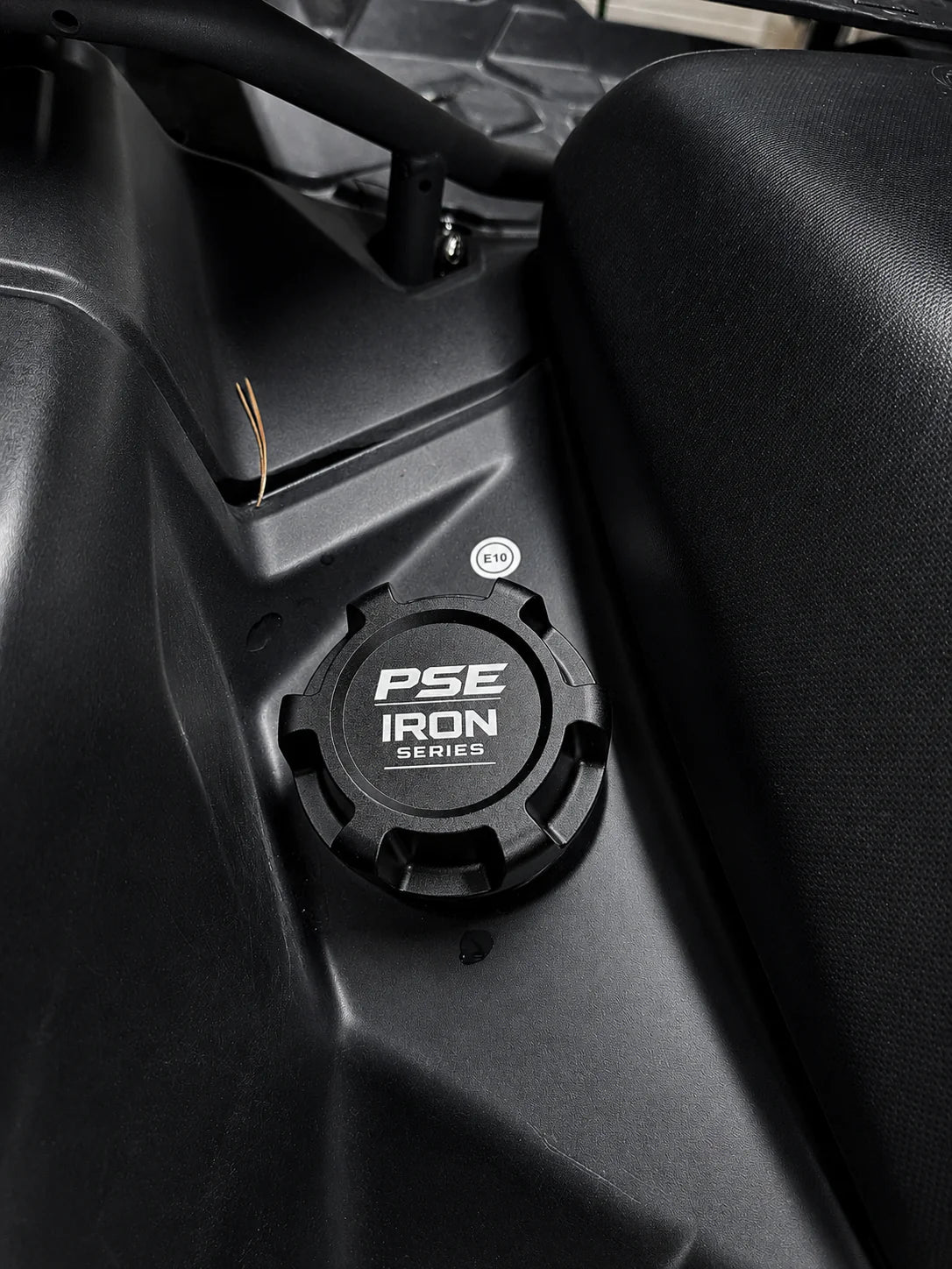 Korek wlewu gazu z serii IRON do Can-Am Gen2 & Gen3