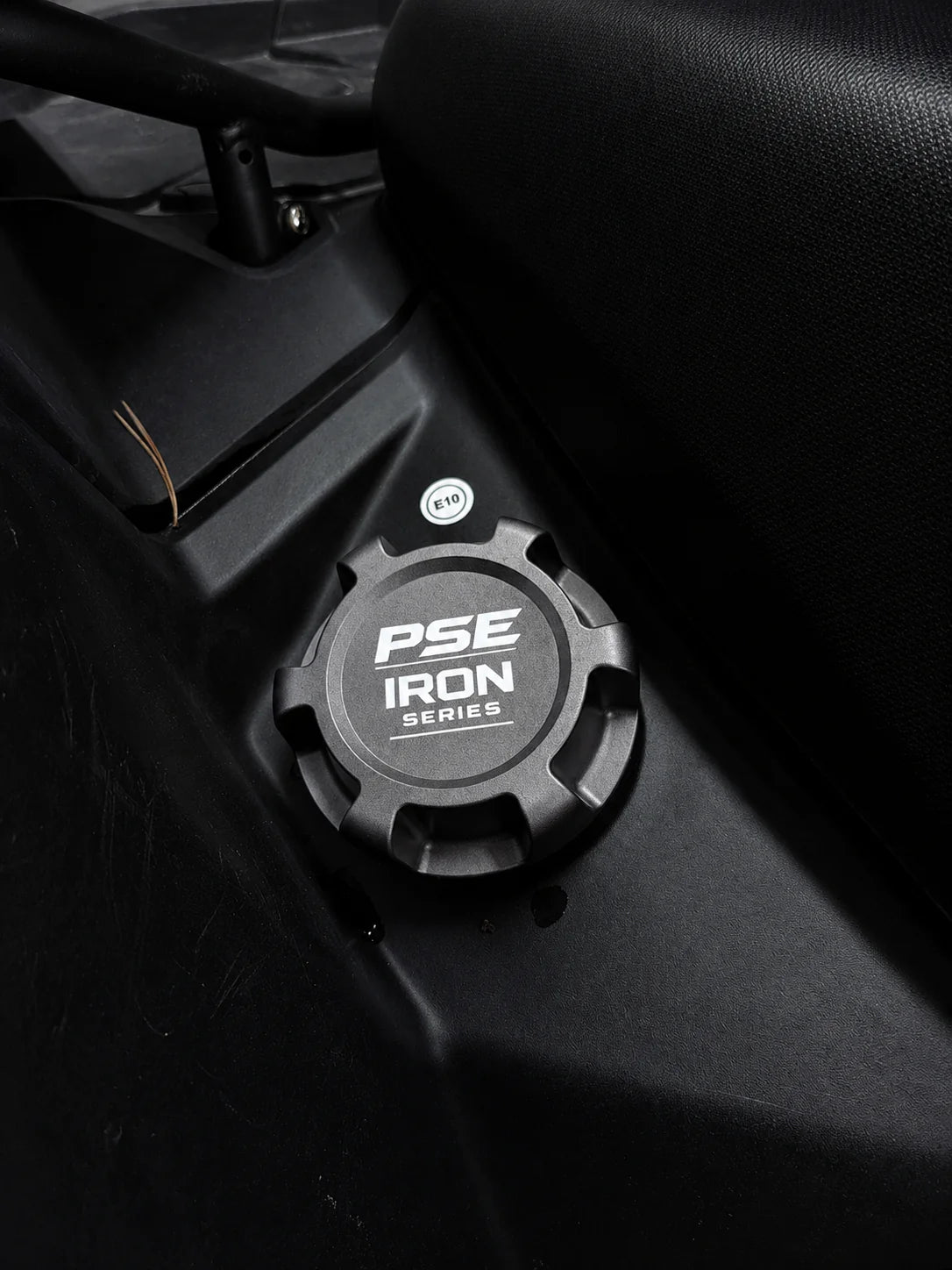 Korek wlewu gazu z serii IRON do Can-Am Gen2 & Gen3