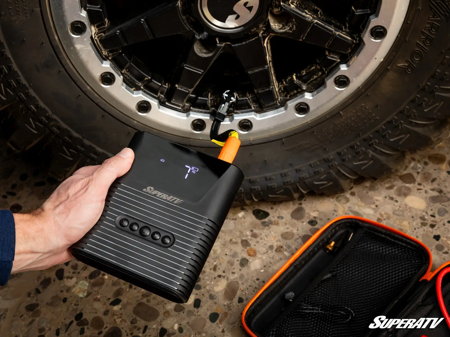 Jump Starter com Compressor de Ar