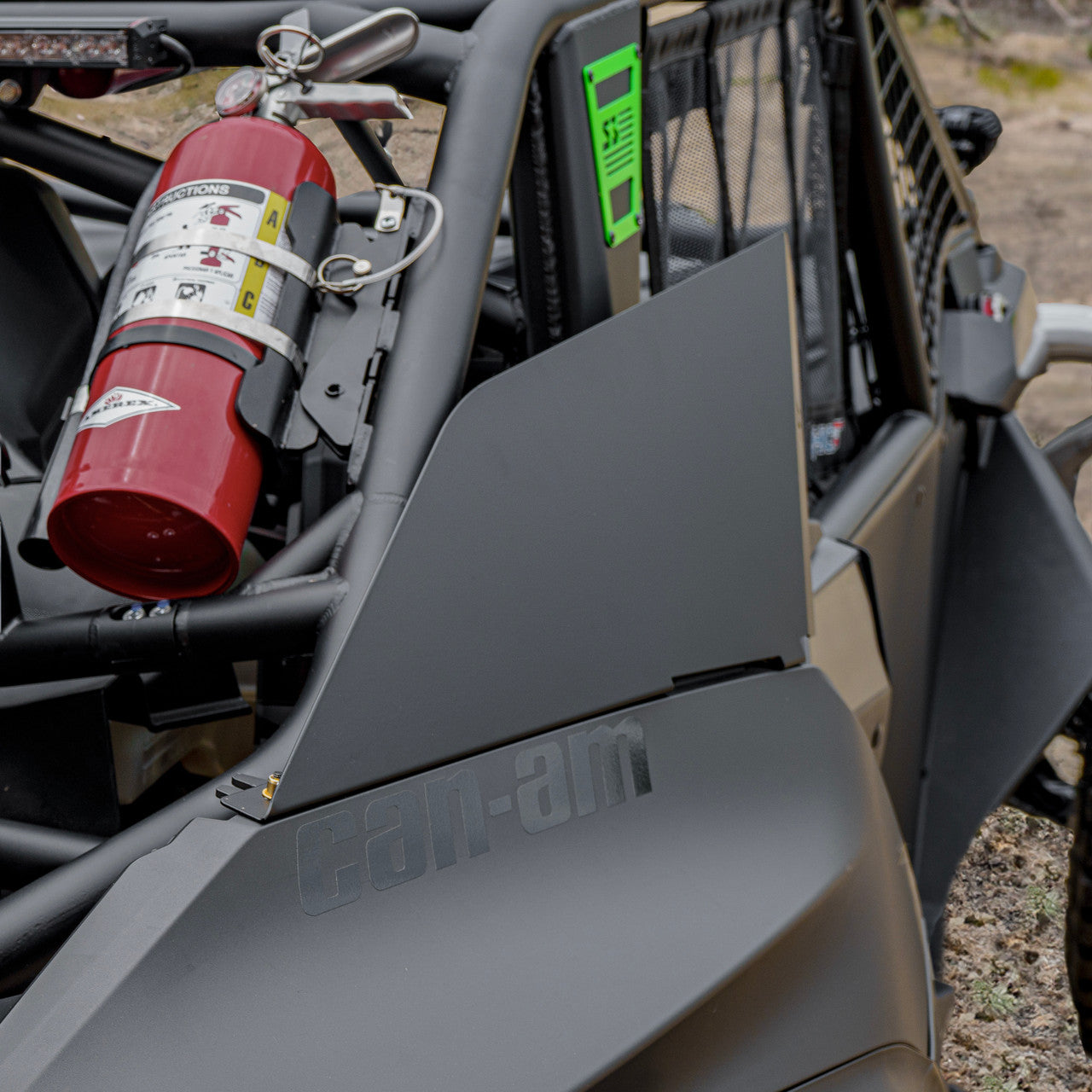 Номерные знаки для <tc>Maverick</tc> Р