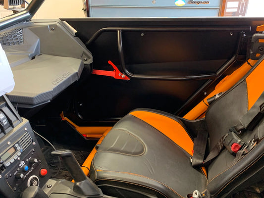 MAVERICK X3 SUICIDE DOORS (FLAT TOP STYLE) in Europe Lizardwarehouse